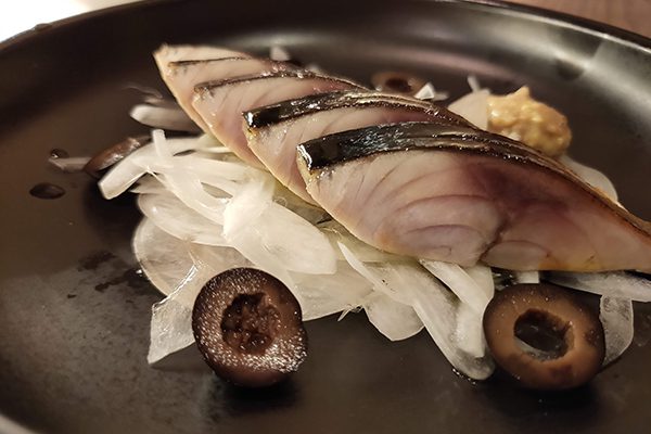 mackerel sashimi on kyoto food tour