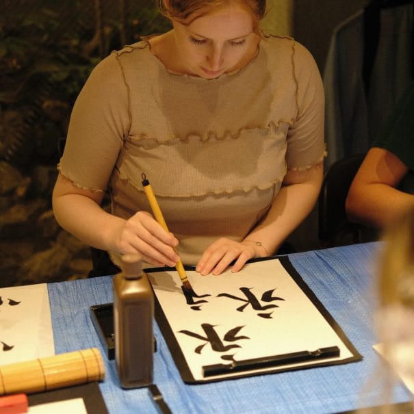 85969354-00EE-4C1E-8A65-9B1845E33DD0